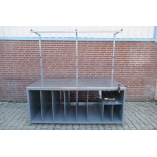 Werktafel, werkbank, 214cm x 106cm. Met RVS blad. Gebruikt.